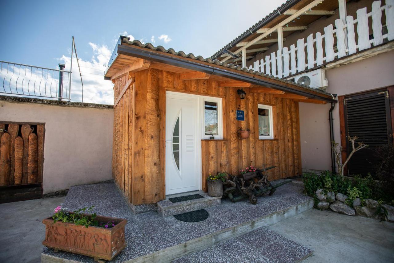Sumski Dvori Apartment Ogulin Exteriér fotografie